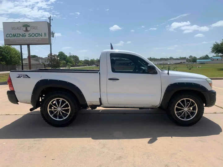 WHITE, 2008 TOYOTA TACOMA Image 7