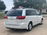 WHITE, 2005 TOYOTA SIENNA Thumnail Image 9