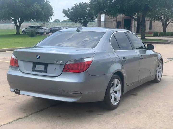 GRAY, 2005 BMW 5-SERIES Image 8