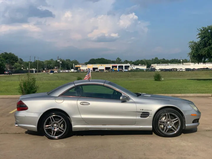 SILVER, 2004 MERCEDES-BENZ SL-CLASS Image 6