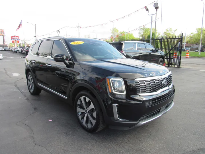 BLACK, 2021 KIA TELLURIDE Image 4