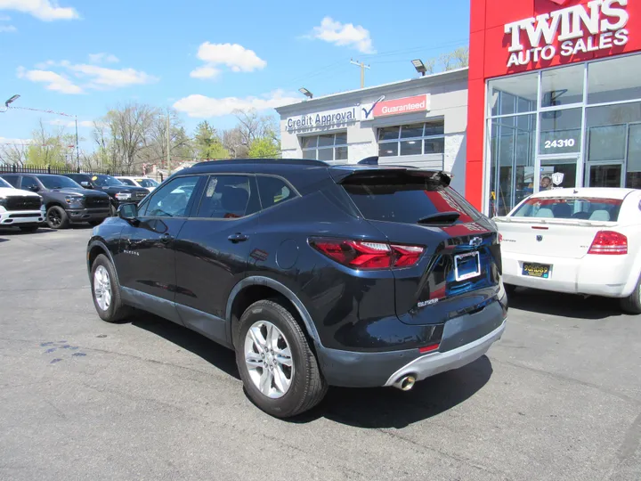 BLACK, 2020 CHEVROLET BLAZER Image 2