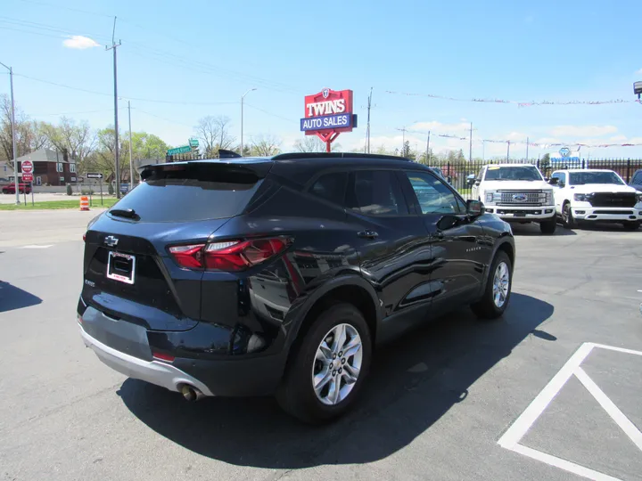 BLACK, 2020 CHEVROLET BLAZER Image 3