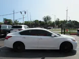 WHITE, 2017 NISSAN ALTIMA Thumnail Image 5