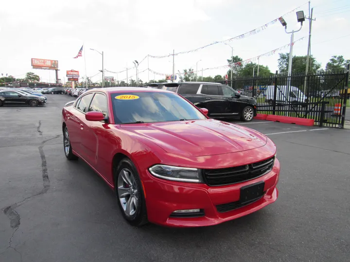 RED, 2015 DODGE CHARGER Image 4