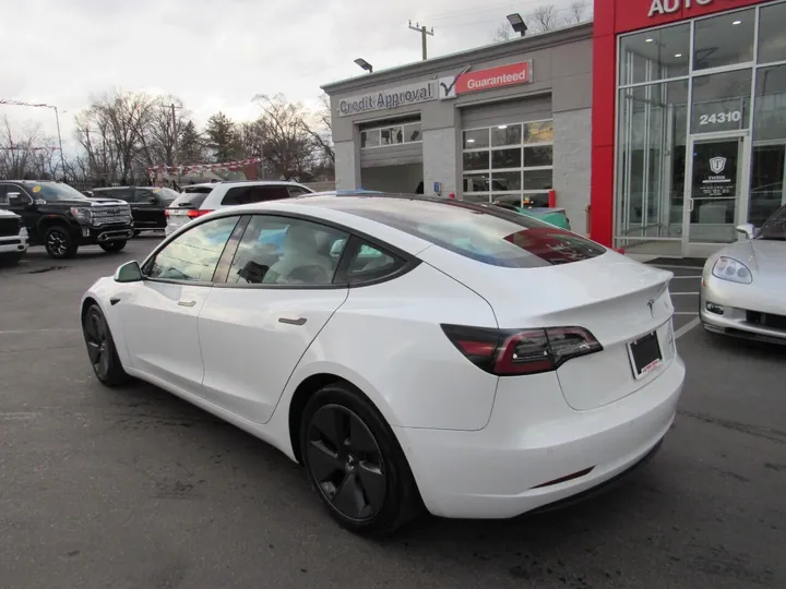 White, 2021 TESLA MODEL 3 Image 2