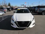 WHITE, 2021 NISSAN ALTIMA Thumnail Image 6