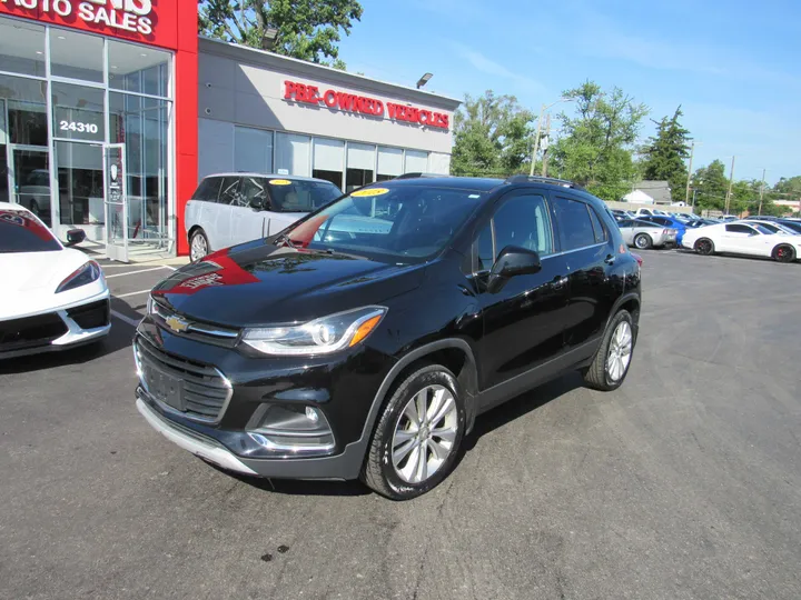 BLACK, 2018 CHEVROLET TRAX Image 5