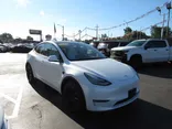 WHITE, 2021 TESLA MODEL Y Thumnail Image 4