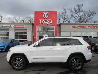 White, 2021 JEEP GRAND CHEROKEE Image 107