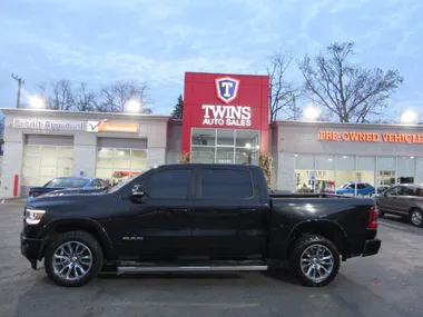 Black, 2022 RAM 1500 Image 31