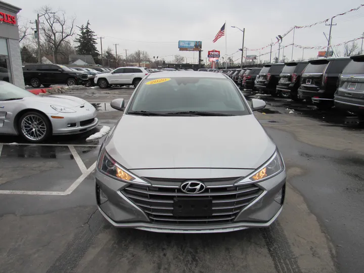 SILVER, 2020 HYUNDAI ELANTRA Image 6