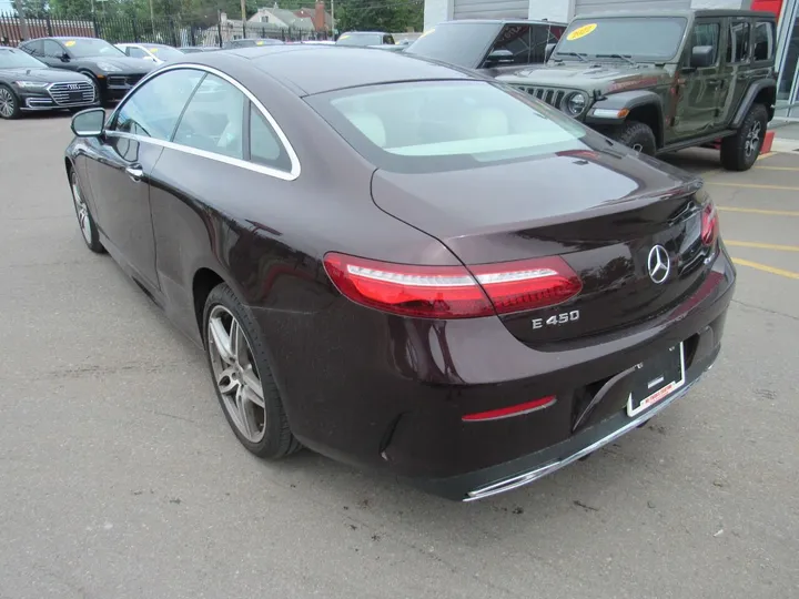 BURGUNDY, 2019 MERCEDES-BENZ E-CLASS Image 8