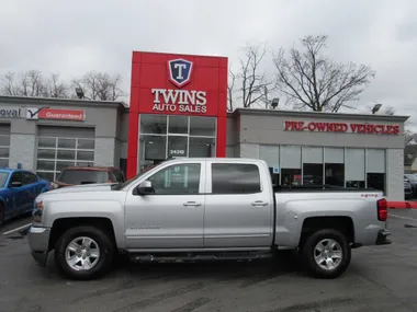 SILVER, 2017 CHEVROLET SILVERADO 1500 CREW CAB Image 41