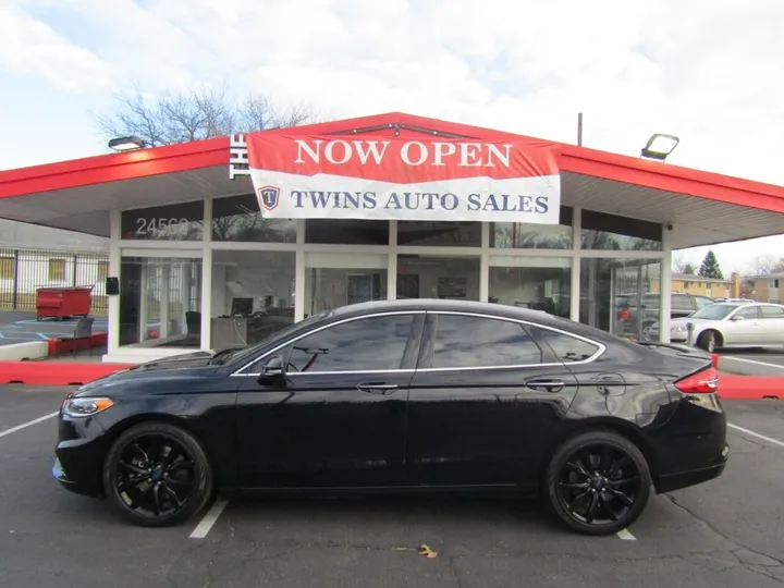 Black, 2018 FORD FUSION Image 1