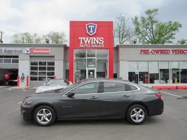 GREY, 2017 CHEVROLET MALIBU Image 67