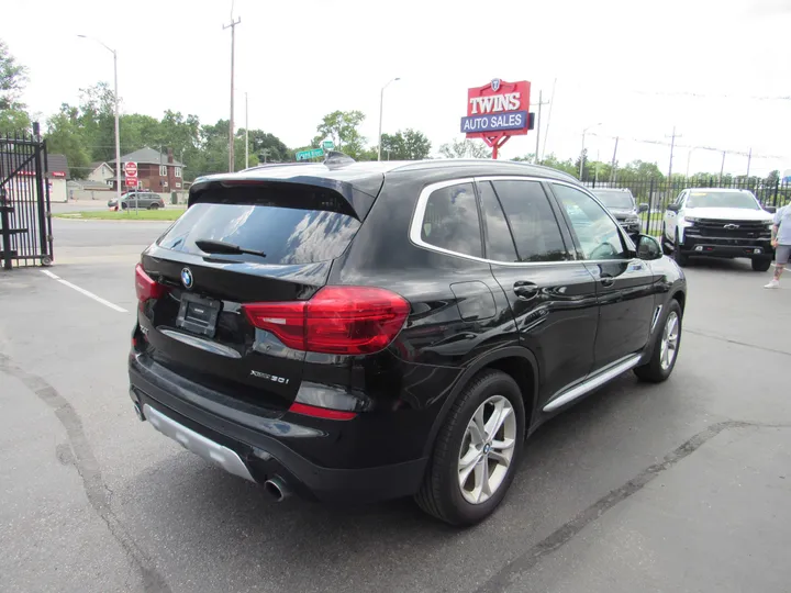 BLACK, 2019 BMW X3 Image 3