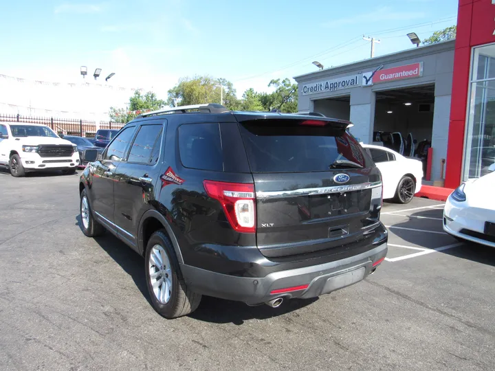 BLACK, 2015 FORD EXPLORER Image 2