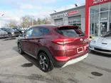 RED, 2017 HYUNDAI TUCSON Thumnail Image 2