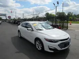 WHITE, 2022 CHEVROLET MALIBU Thumnail Image 4