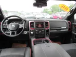 GREY, 2016 RAM 1500 CREW CAB Thumnail Image 12