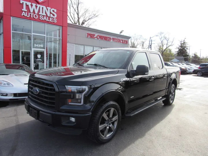 BLACK, 2016 FORD F150 SUPERCREW CAB Image 5