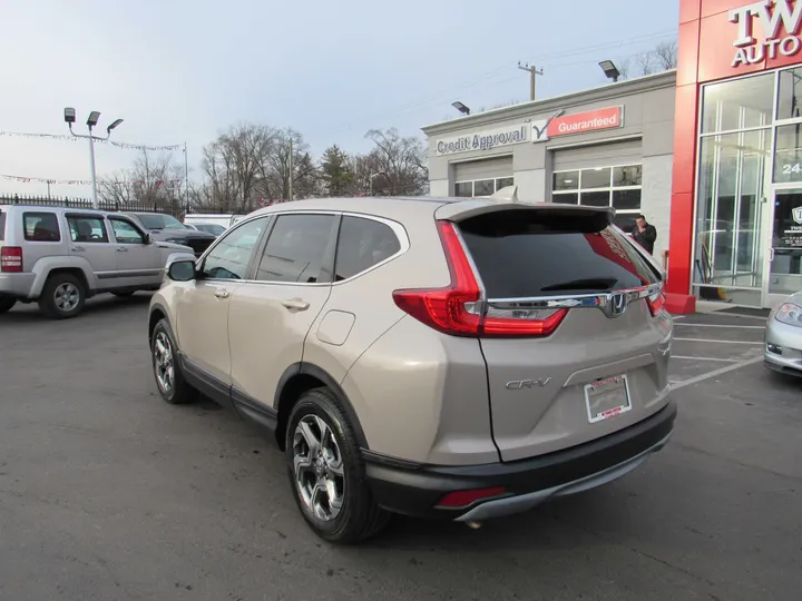 BEIGE, 2017 HONDA CR-V Image 2