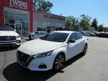 WHITE, 2021 NISSAN ALTIMA Thumnail Image 5