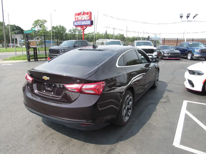 BURGUNDY, 2021 CHEVROLET MALIBU Image 3