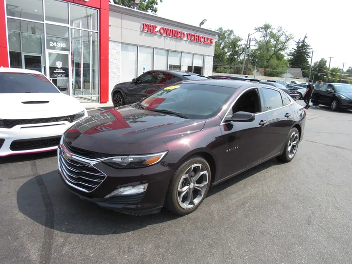 BURGUNDY, 2021 CHEVROLET MALIBU Image 5