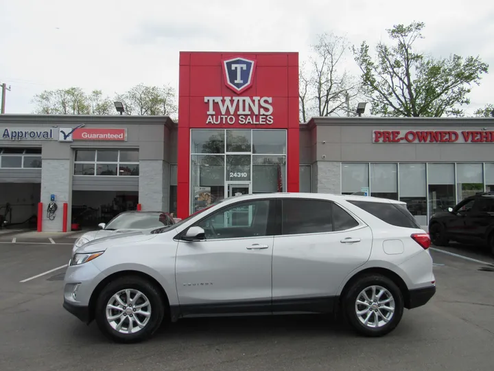 SILVER, 2019 CHEVROLET EQUINOX Image 1