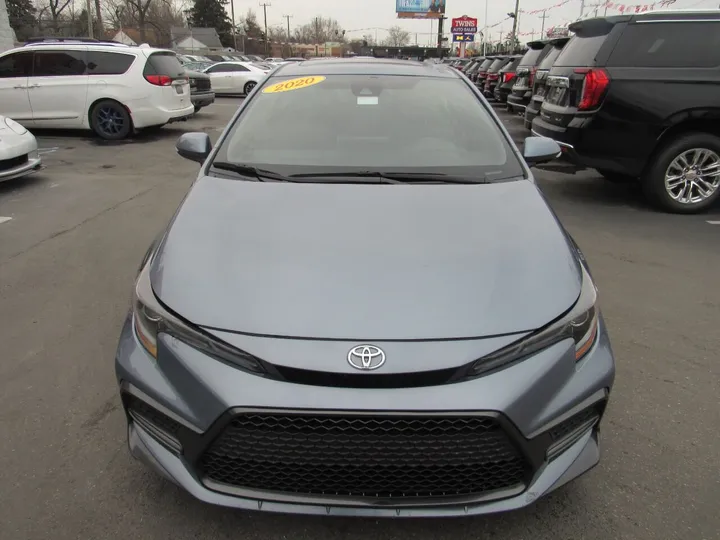 GRAY, 2020 TOYOTA COROLLA Image 3