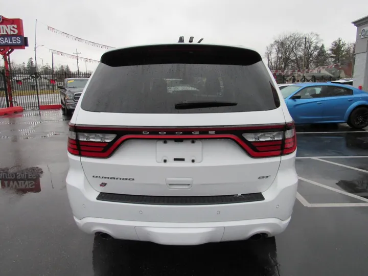 White, 2023 DODGE DURANGO Image 3