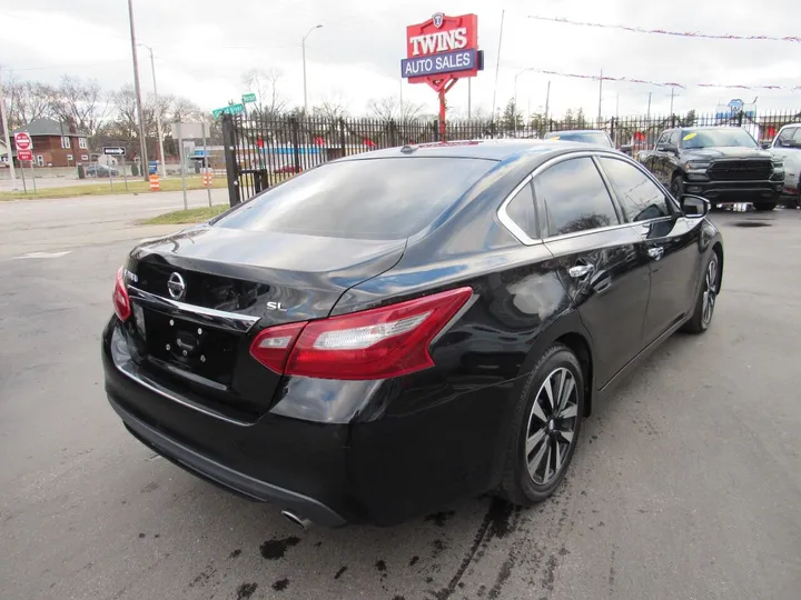 Black, 2018 NISSAN ALTIMA Image 6