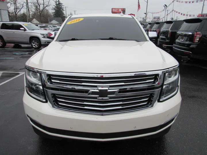 WHITE, 2015 CHEVROLET TAHOE Image 3