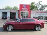 RED, 2019 CHRYSLER 300 Thumnail Image 1