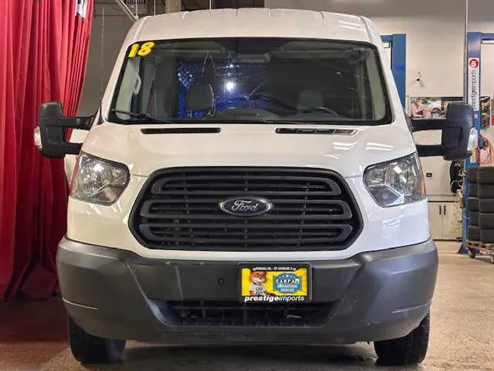 WHITE, 2018 FORD TRANSIT VAN 250 Image 8