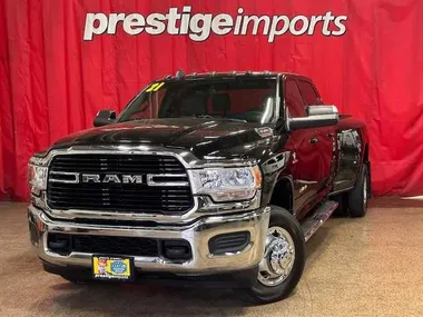 BLACK, 2021 RAM 3500 CREW CAB Image 