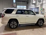 WHITE, 2017 TOYOTA 4RUNNER Thumnail Image 8