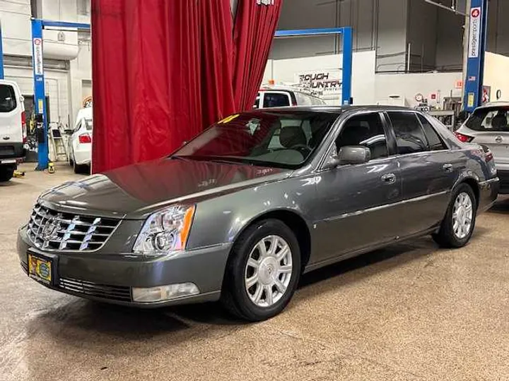 PEWTER, 2008 CADILLAC DTS Image 8