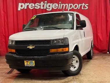 WHITE, 2022 CHEVROLET EXPRESS Image 