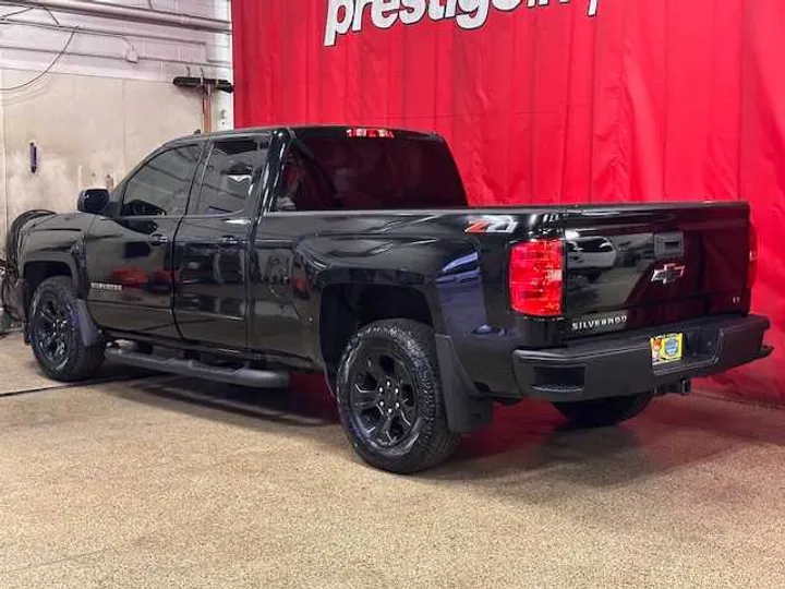 BLACK, 2018 CHEVROLET SILVERADO 1500 DOUBLE CAB Image 3