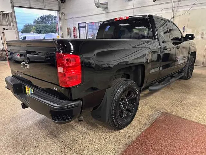 BLACK, 2018 CHEVROLET SILVERADO 1500 DOUBLE CAB Image 6