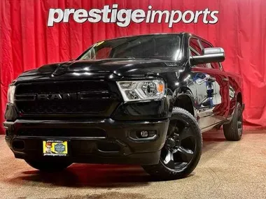 BLACK, 2019 RAM 1500 CREW CAB Image 4