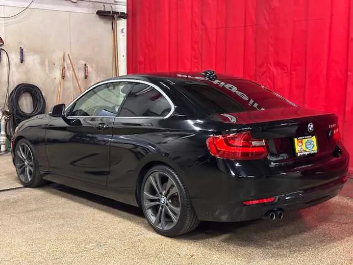 BLACK, 2015 BMW 2 SERIES Image 3