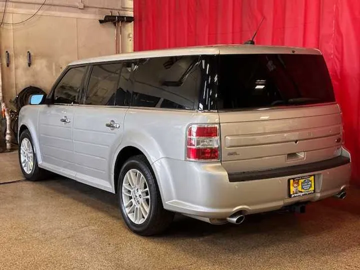 SILVER, 2019 FORD FLEX Image 3