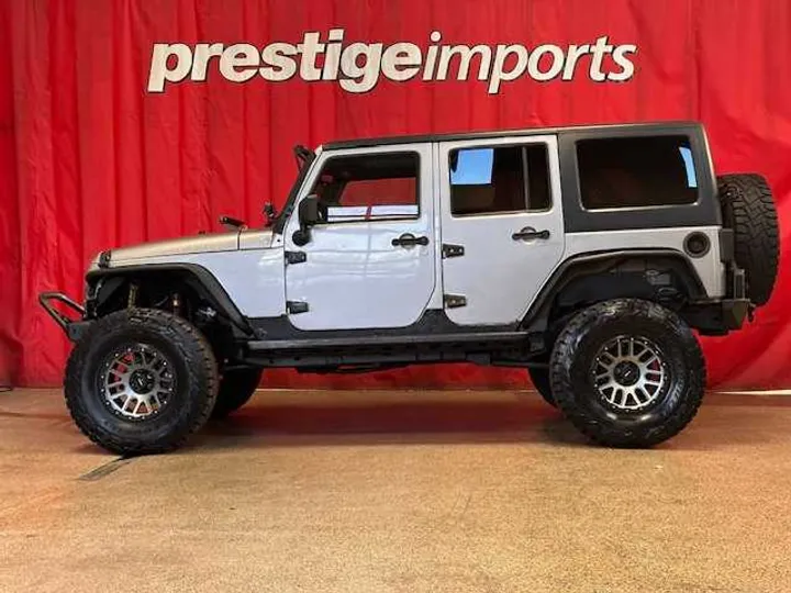 2013 JEEP WRANGLER Image 2