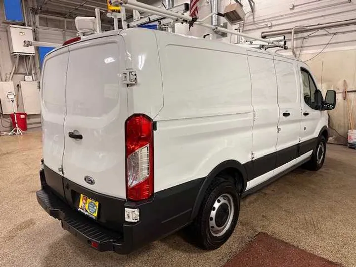 WHITE, 2015 FORD TRANSIT 250 VAN Image 7