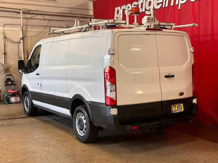 WHITE, 2015 FORD TRANSIT VAN Image 3