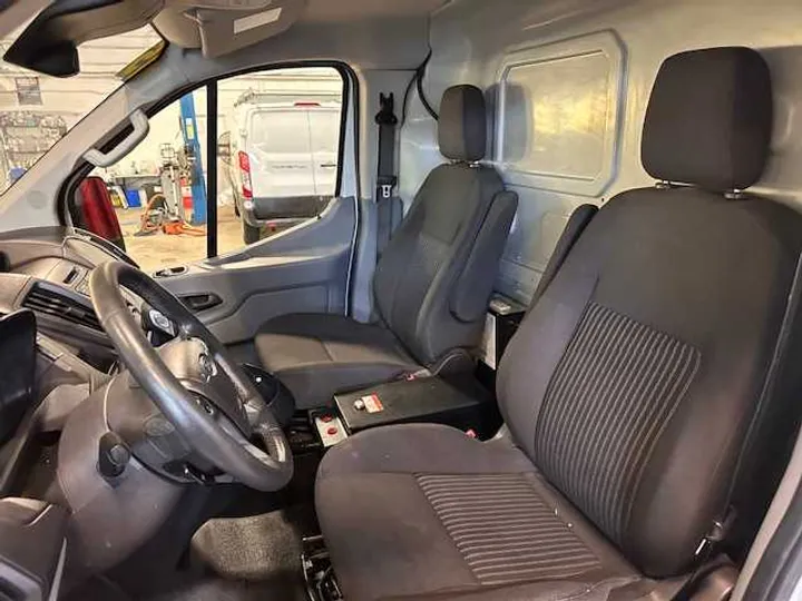 WHITE, 2015 FORD TRANSIT VAN Image 15